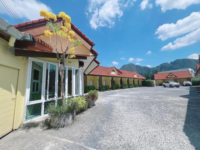 Rachawadee House Phang Nga