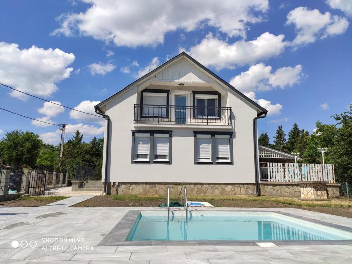 La Perla Vendégház Vonyarcvashegy