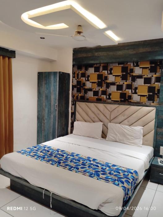 Hotel Pinnacle Sky