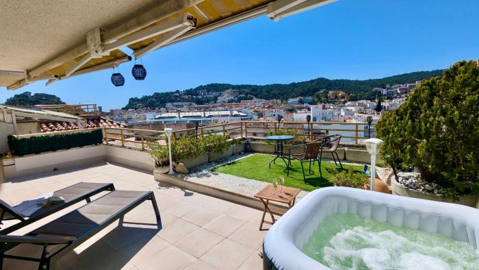 EVH136 Apartamento con terraza y jacuzzi