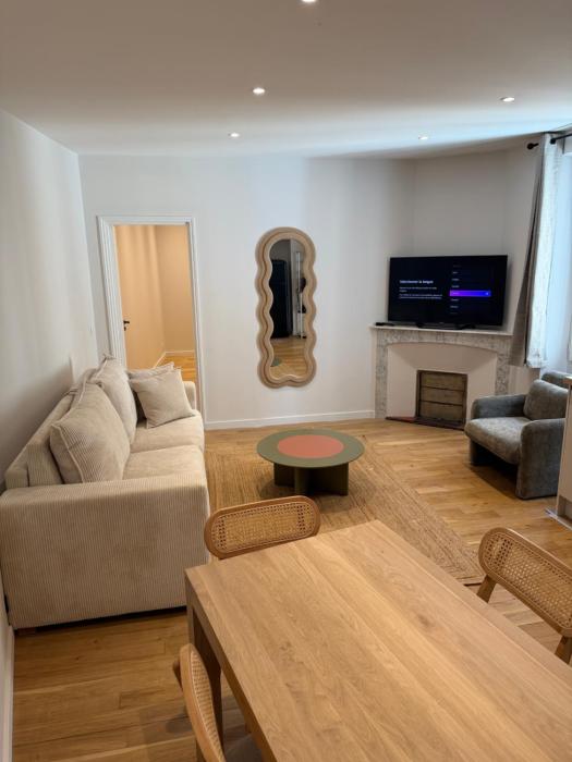 #102 Heart of Vieil Antibes - Place Nationale-High-End Newly Renovated & Furnished Appartment