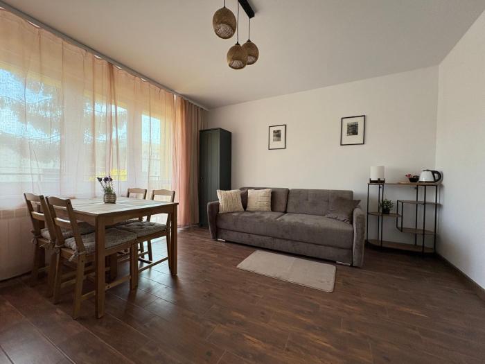 Przestronne mieszkanie w dogodnej lokalizacji