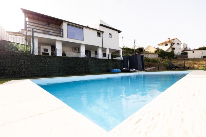 Casa no cimo do Douro