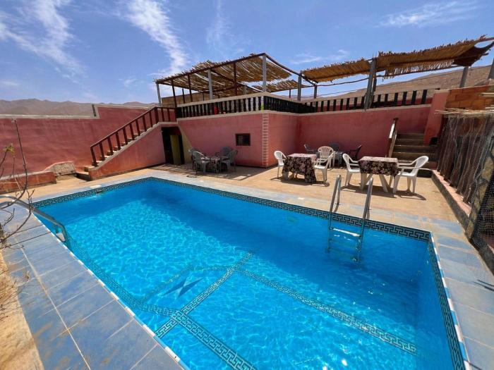 Riad Bouchra