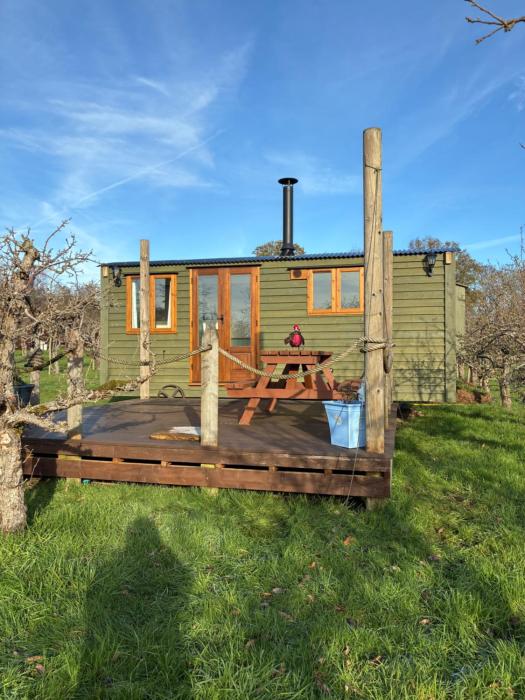 The Apple Farm Glamping