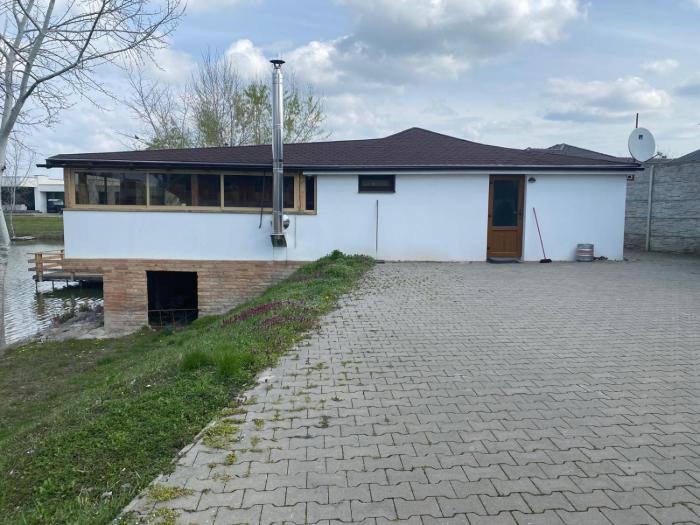 MAX apartmán jazero