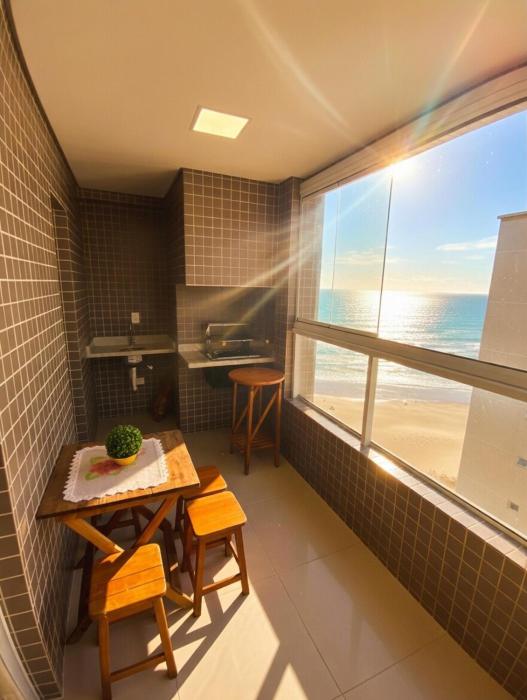 Pé na Areia com Vista Incrível para Até 5 Hóspedes