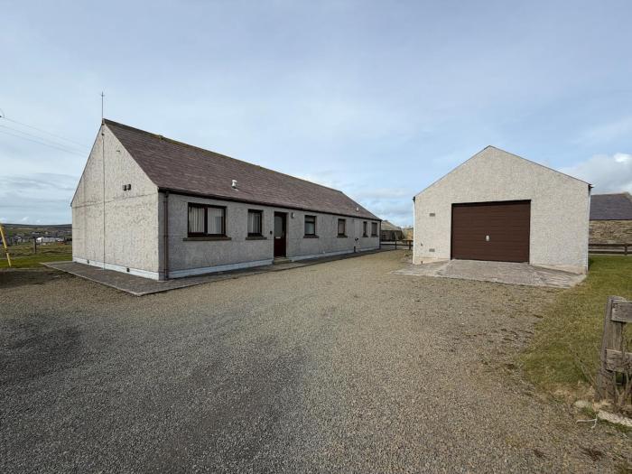 Ben Alder Spacious 3 Bedroom House