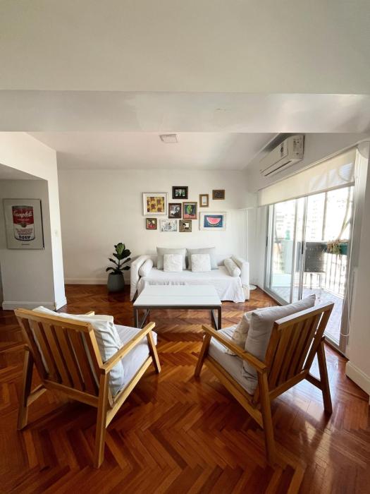 Spacious Recoleta, prime location