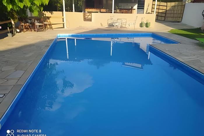 Sitio Agradável com Lago e Piscina Guararema!