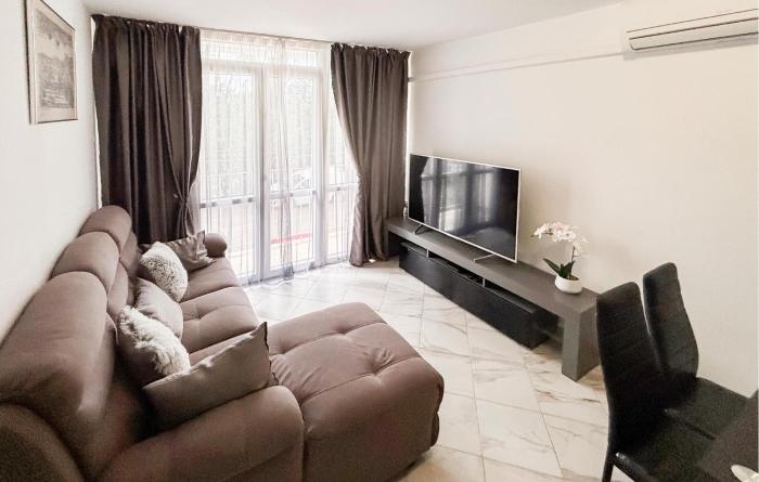 2 Bedroom Awesome Apartment In Rijeka