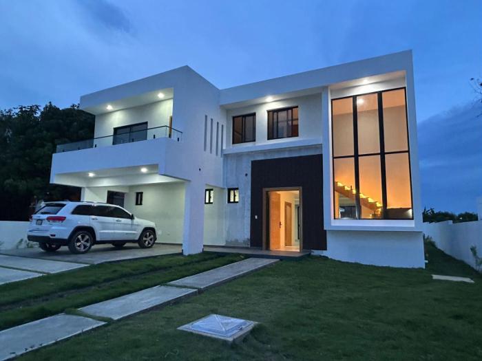 Villa A&E