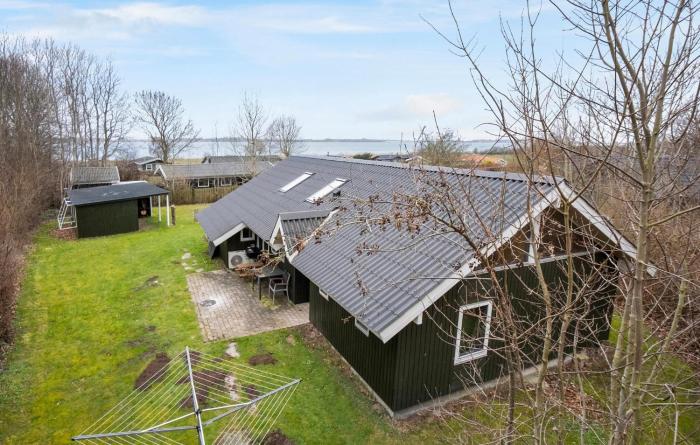 Nice Home In Haarby With Wifi