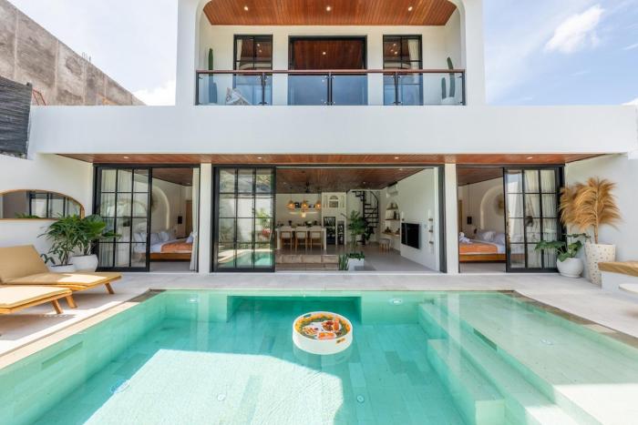 Layana - 3BR Pvt PoolVilla near Canggu, Pererenan