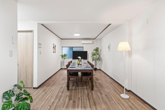 モックベイ弁天町2階