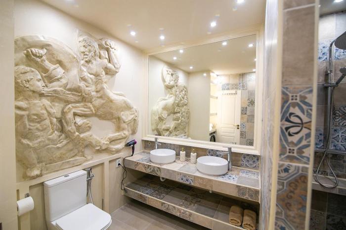 CENTAURIA I Greek Luxury Suite I 5 to Port Gate 7-8