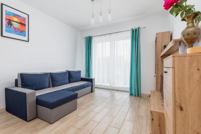 Przytulny Apartament Blisko Zatoki Wrzosowskiej by Noclegi Renters