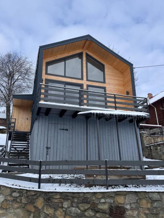 Затишний Куточок