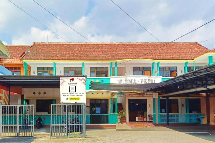 TwoSpaces Living at Sutomo Homestay, Madiun