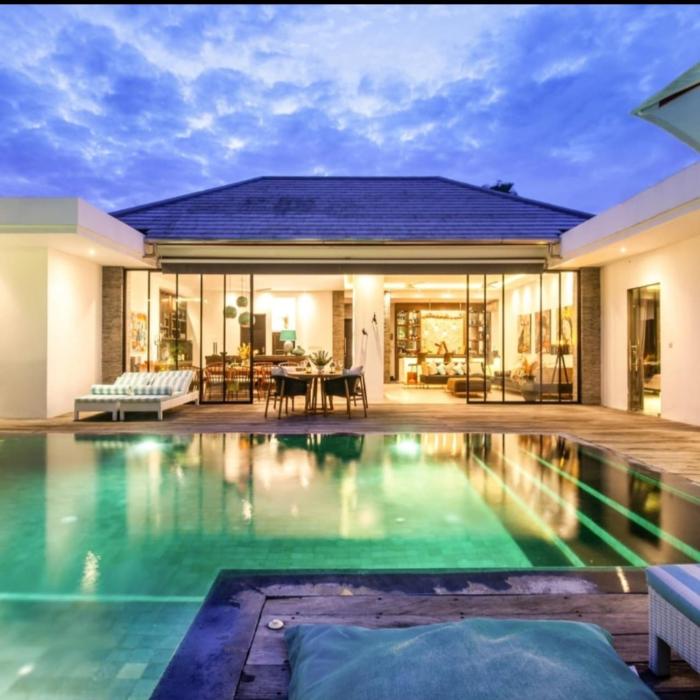 New Standard of Luxury, Villa Mette 300m to beach