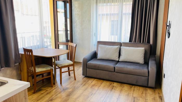 Peaceful family apartment #13 & Summer apartment #14