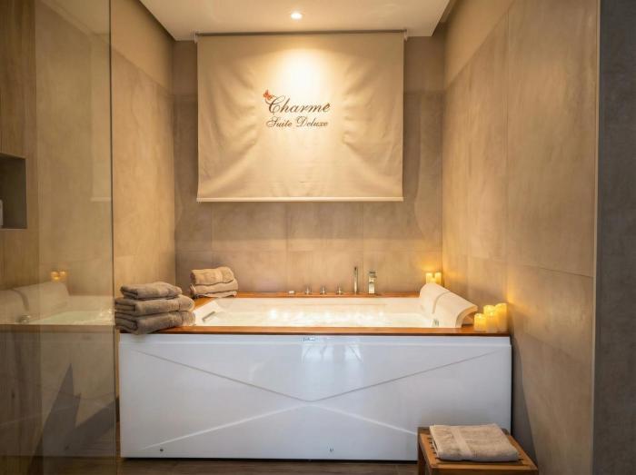 charme suite delux