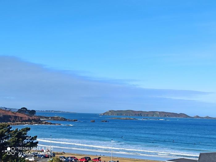 Vue mer imprenable Appartement 2 à 4 personnes entre Perros-Guirec et Paimpol