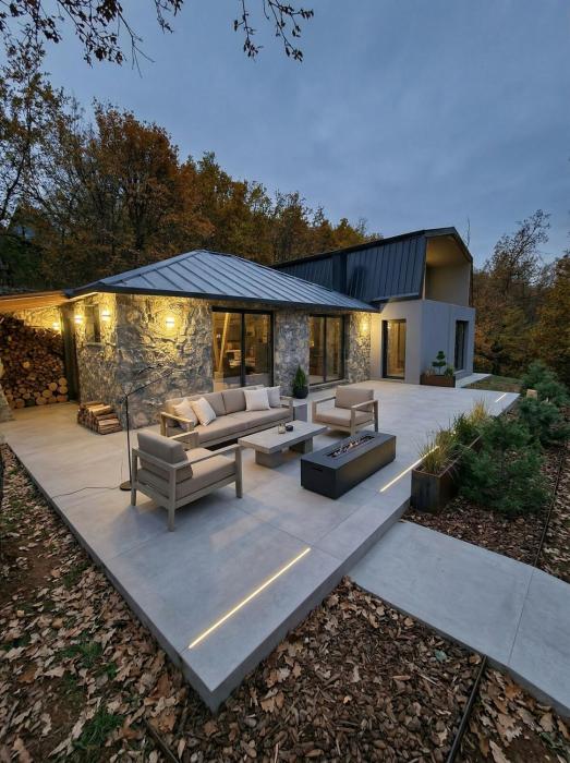 Horse Villa