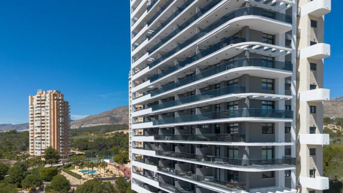 EAGLE TOWER blue sky apartment