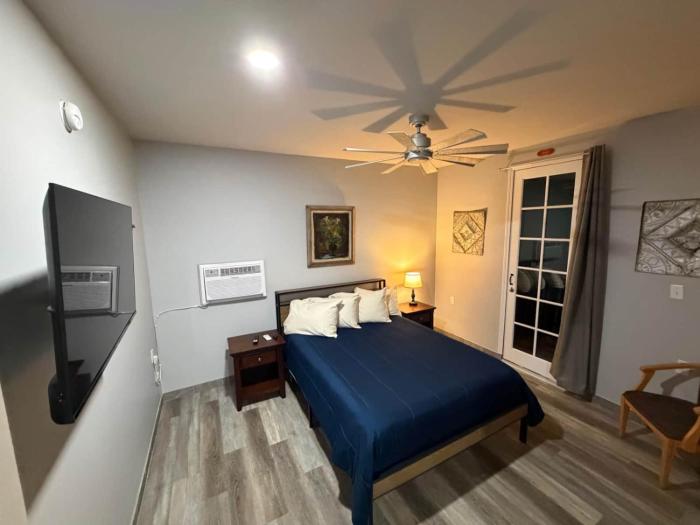 Germantown Inn & Lounge RM 4