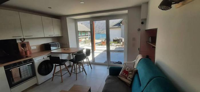 Appartement cosy à Doussard avec vue sur le lac