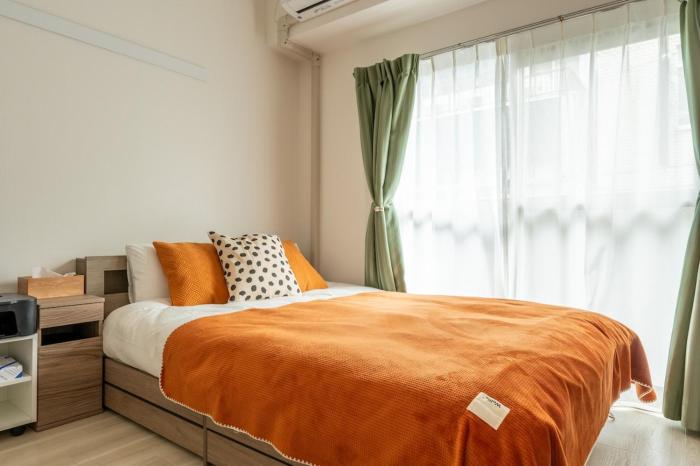 2 min Sta ,Fast Wi-Fi ,4K Monitor ,Desk ,USJ,Namba 駅2分, 超高速WiFi664Mbps, 4Kモニター,デスク, USJ,梅田,難波直通