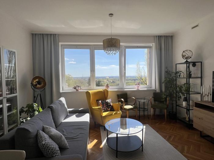 The Castle Spot -2BD