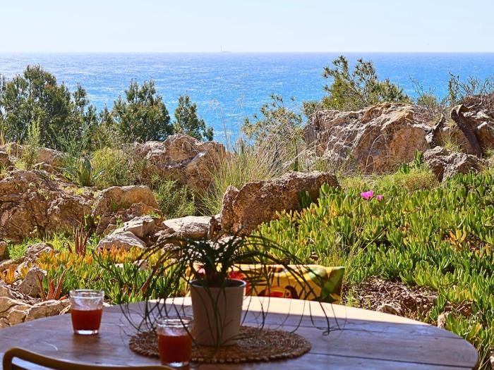 Le Balcon du Rouet-Un refuge perché face à la mer