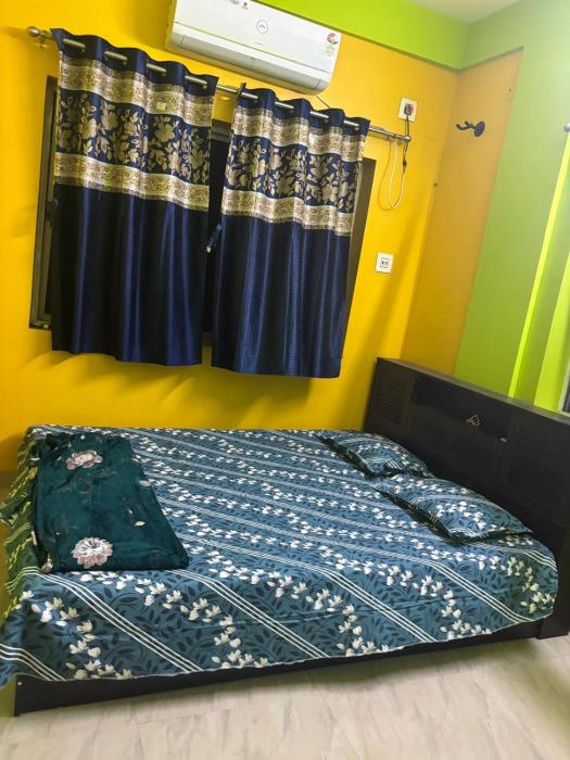 Lara home stay behala kolkata