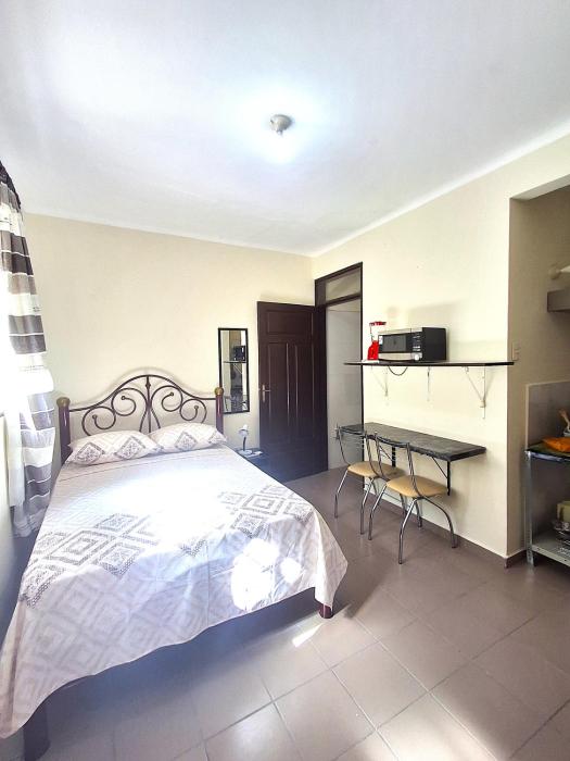 MONOAMBIENTE EQUIPADO en Zona residencial, cerca de todo!