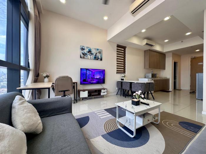 90m2 Duplex Loft for 4 pax by Icon Stay