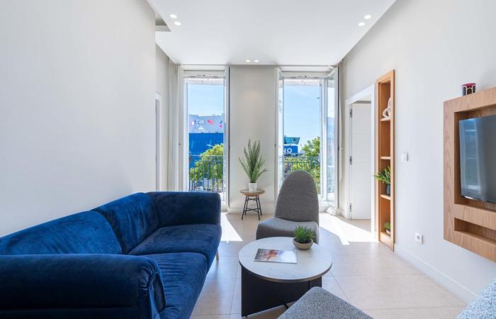 2Bedroom Apartment Front Palais des Congres Cannes City Center