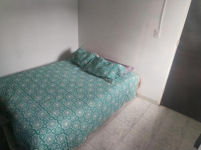 Habitación amoblada barrio jordán 7 et
