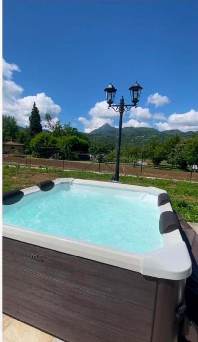 Il Cappero - Private Villa with Jacuzzi & Views