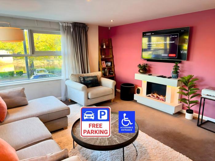 FREE PARKING - Prime York City Centre Apartment near Minster with River View