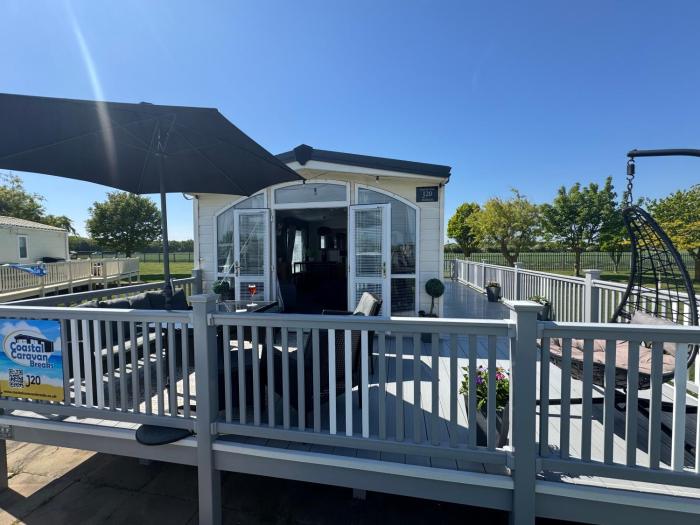 Millfields Holiday Park - The Balmoral - Coastal Caravan Breaks