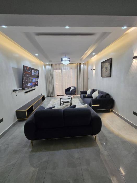 Nyali Getaway - Spacious 3BR Apartment near Nyali beach & Attractions