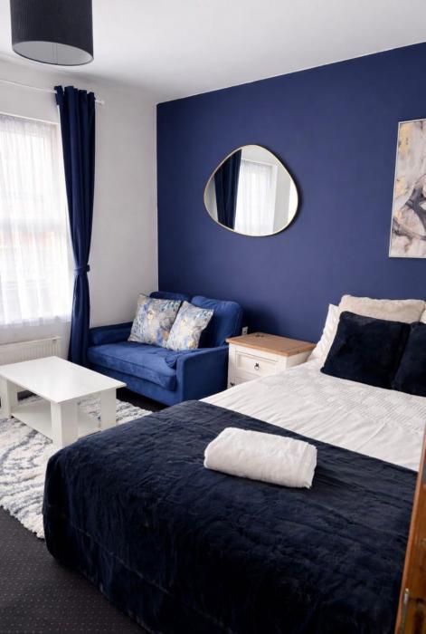 Hotel Style Room within Reading