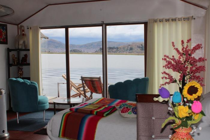 Titicaca Star Lodge