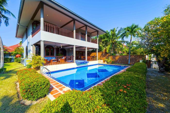 5BR Pool Villa-Close to Beach & City (CV5)