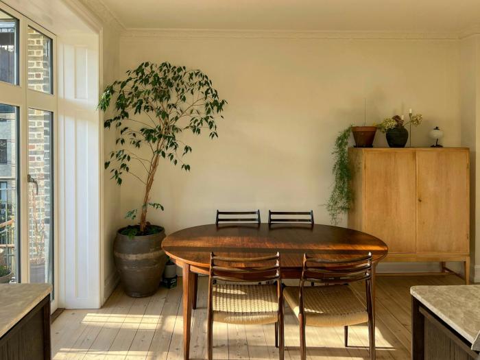 Classic Flat Near Frederiksberg Gardens
