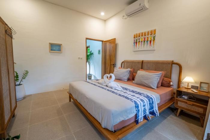 Lembo Ade Surf Villas