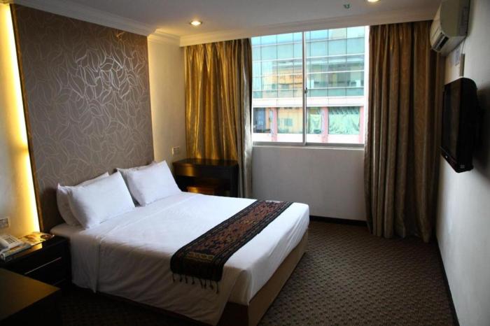 Royal Hotel