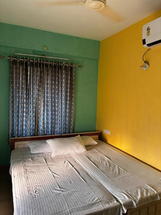 LJ Plaza Fully Furnished 2BHK Apartment, AC